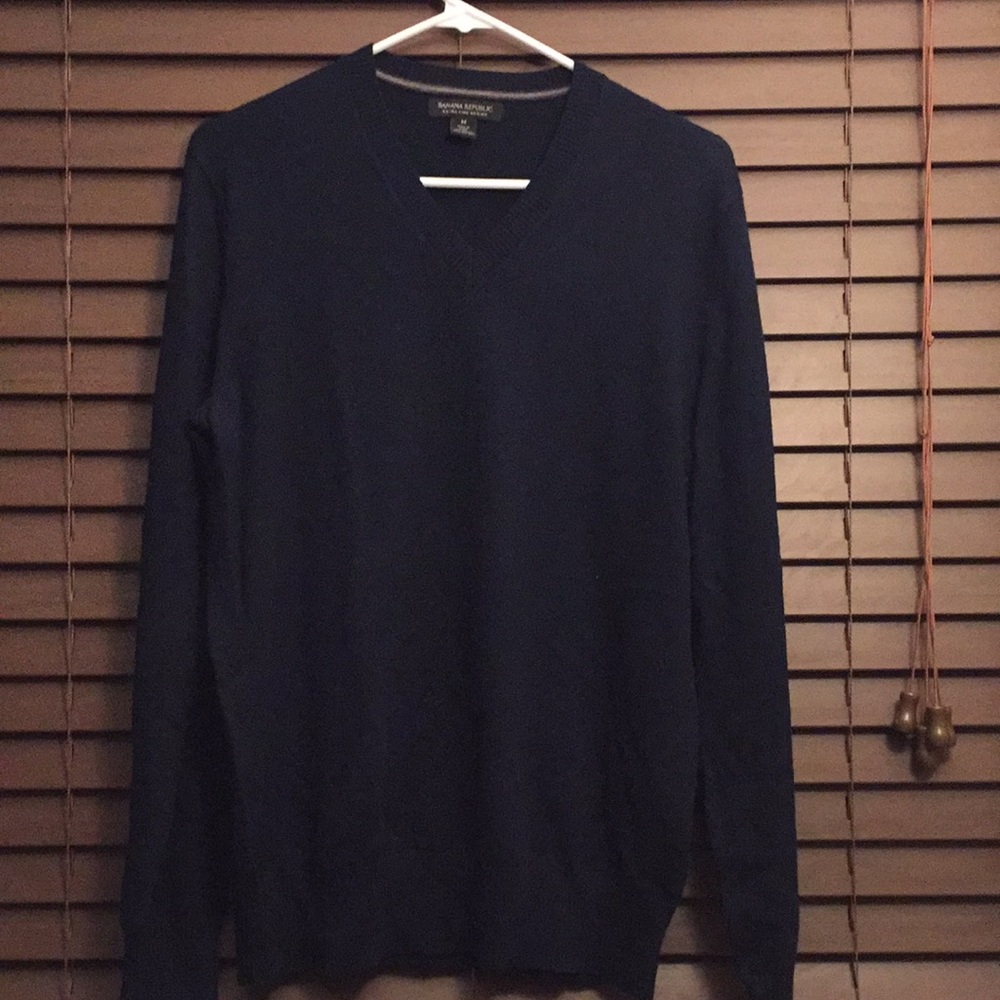 Banana republic - Blue wool v-neck